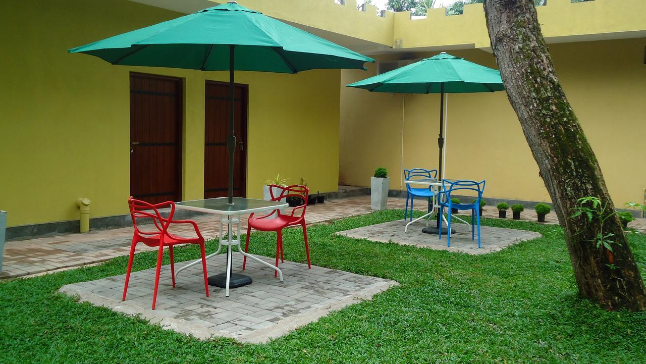 Bridge Hotel Negombo Kimbulapitiya Kültér fotó