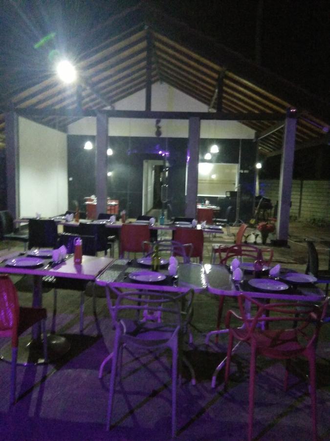Bridge Hotel Negombo Kimbulapitiya Kültér fotó